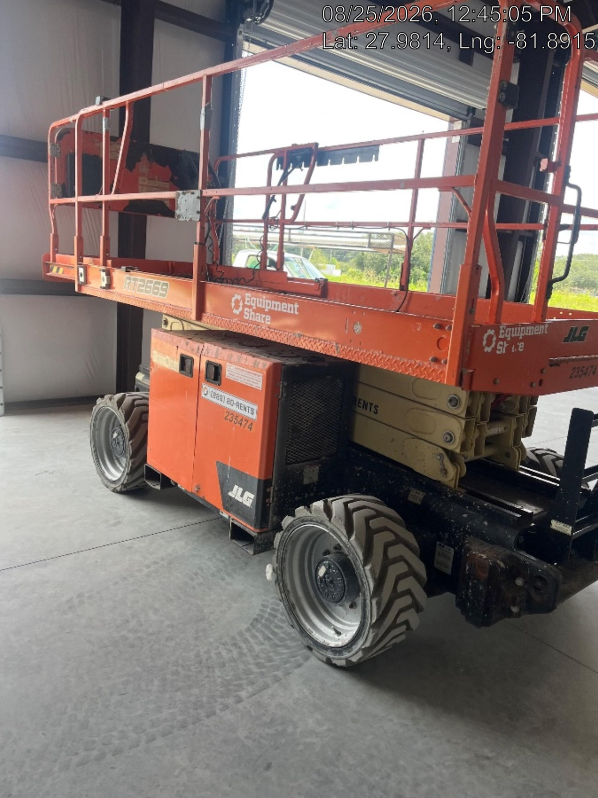 2022 JLG RT2669
