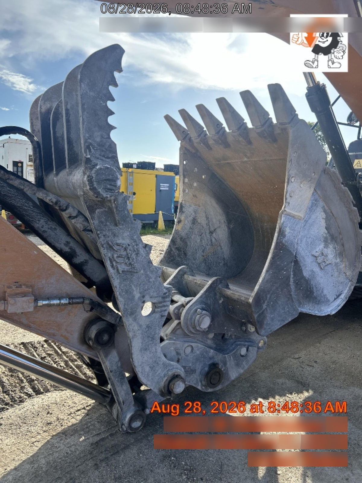 2023 CASE CX260E