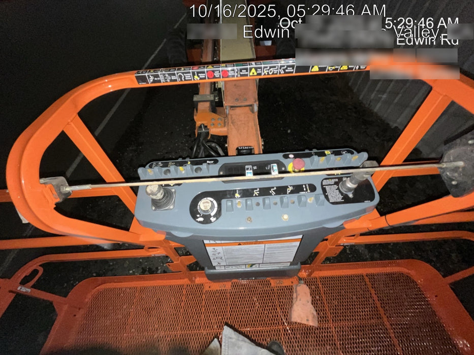 2019 JLG 600S 4WD