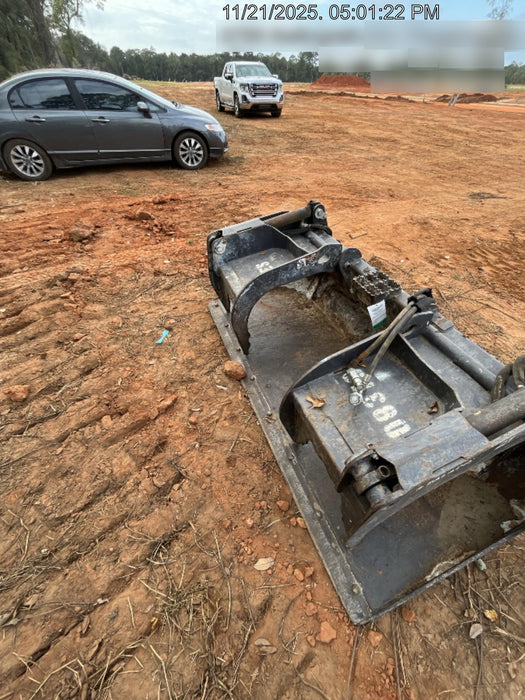 2020 PALADIN 76" Scrap Grapple Bucket - Paladin