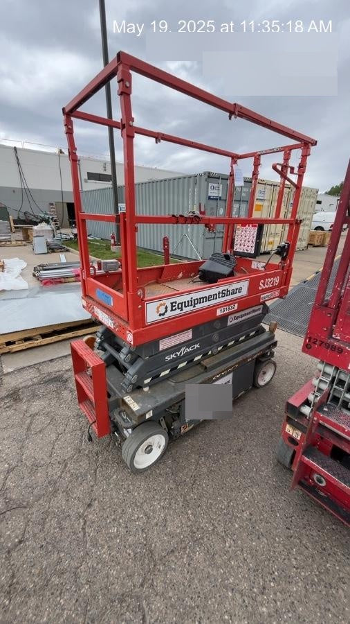 2021 SKYJACK SJ3219