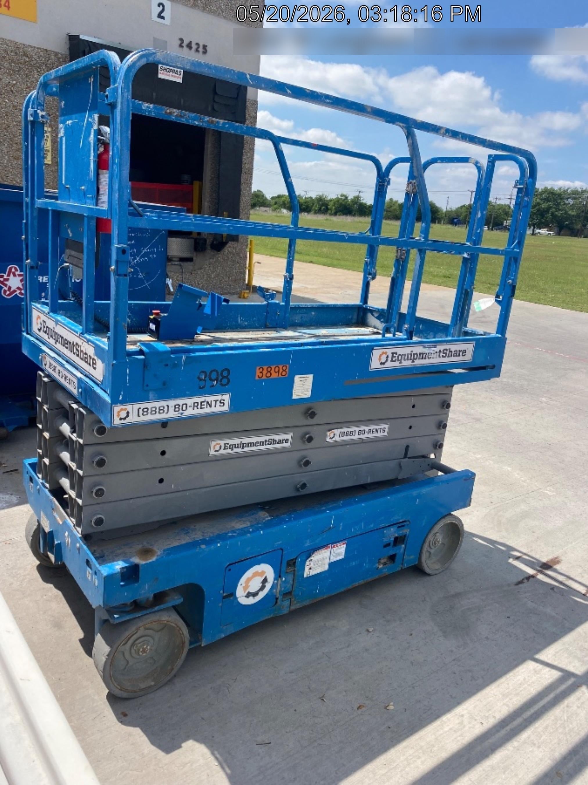 2017 GENIE GS-3246