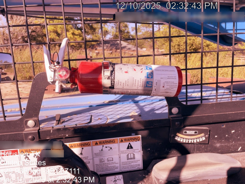 2019 Genie GTH-636 Canopy, Solid RT Tires, LED Work Lights, Beacon 60" QA Carriage, 48" Forks