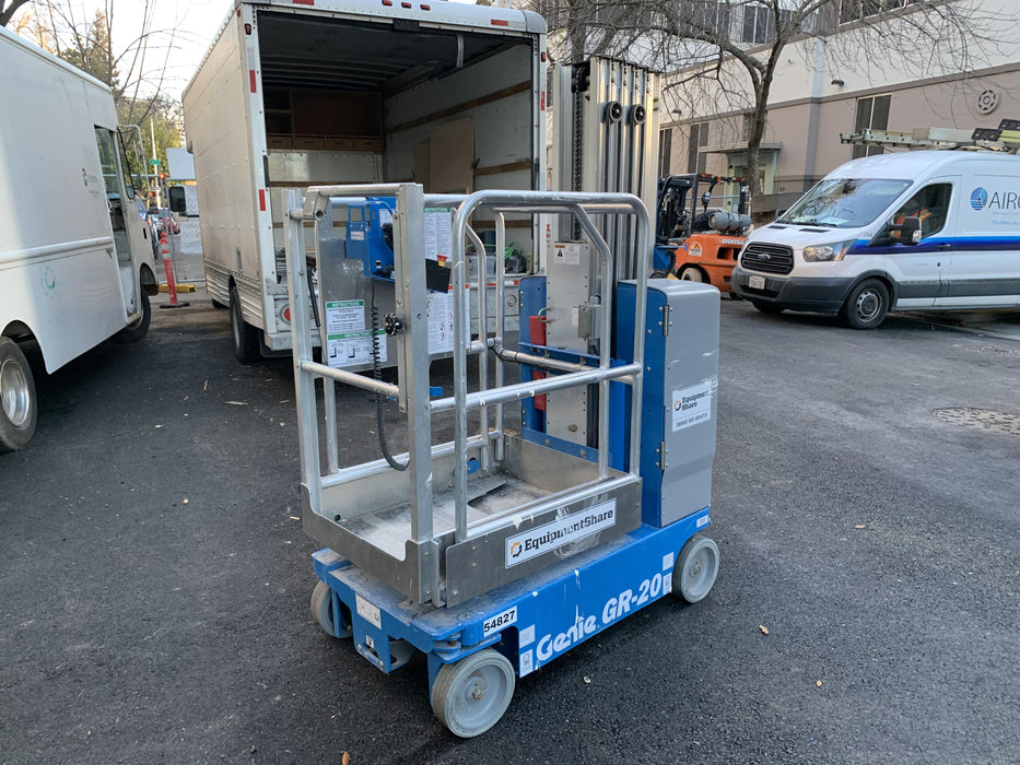 2019 GENIE GR-20