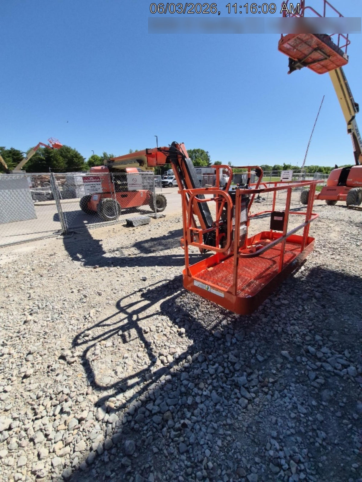 2019 JLG 660SJ