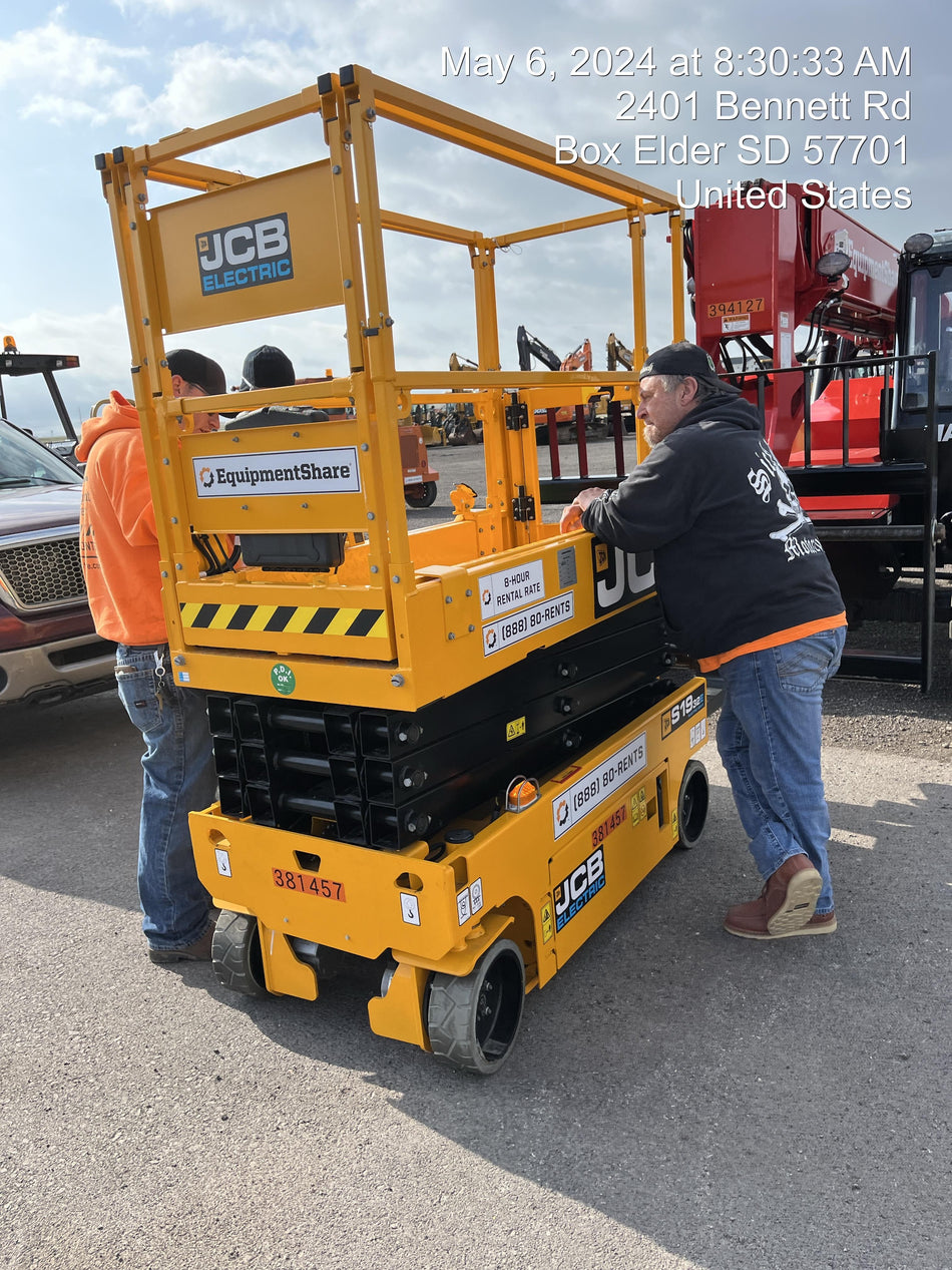 2024 JCB S1932E
