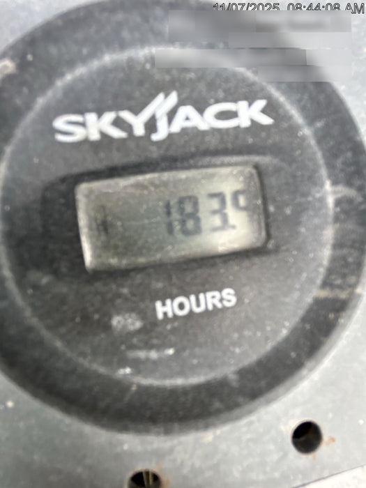2018 Skyjack SJIII-3219 Skyjack SJIII3219 Scissor Lift w/Trojan Batteries