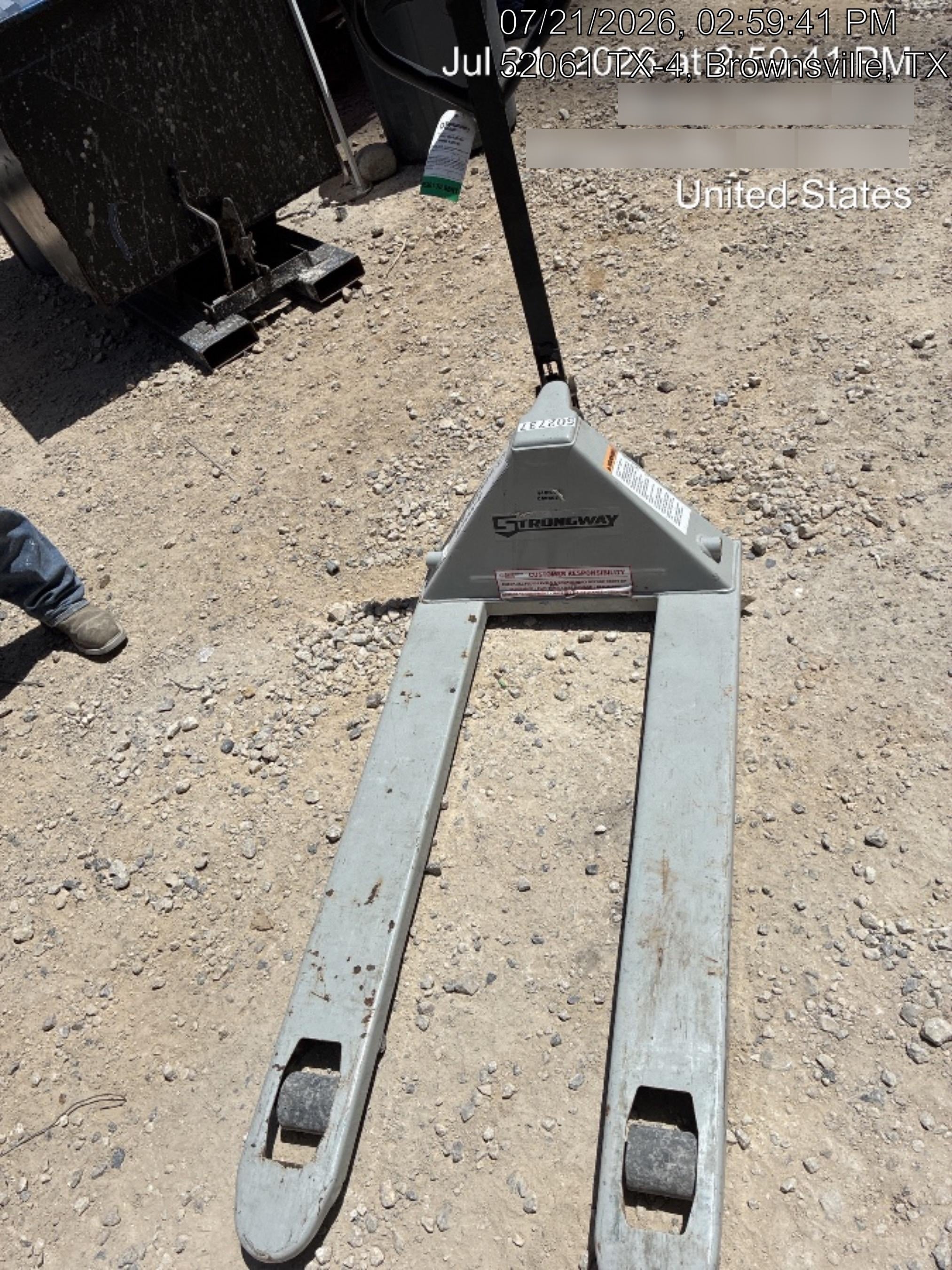 2025 STRONGWAY 4400 lb Pallet Jack