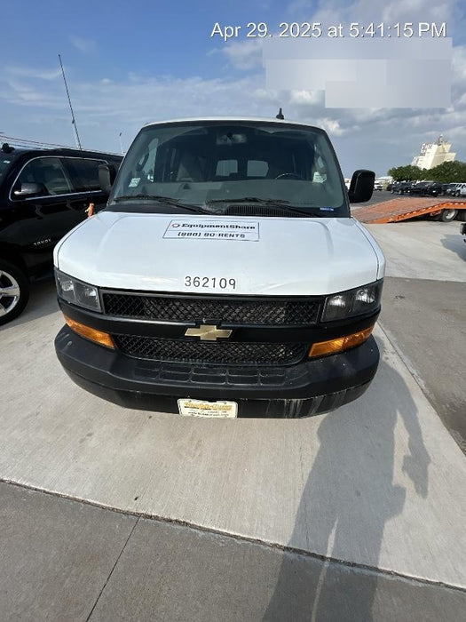 2023 CHEVROLET Express Van - Rental