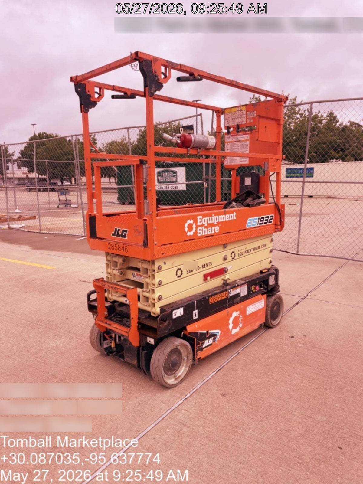 2022 JLG ES1932