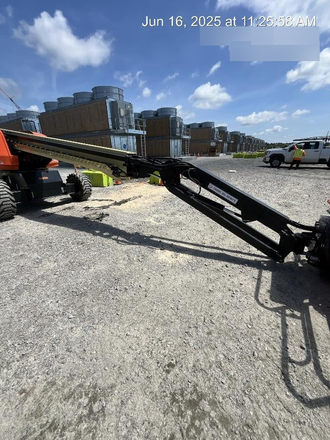 2024 JLG 660SJ