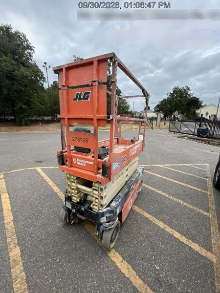 2022 JLG ES1932