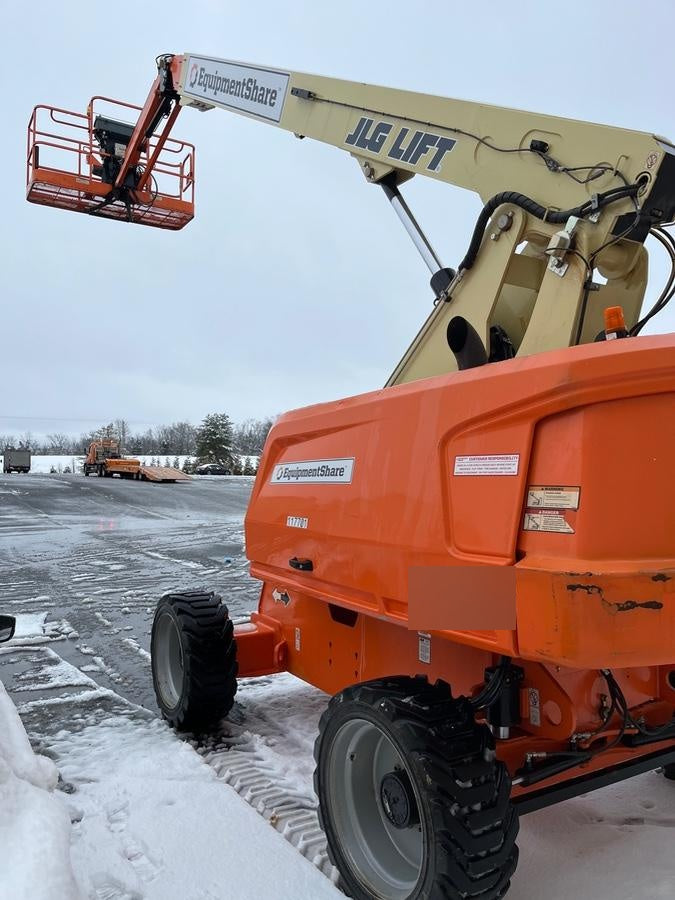 2021 JLG 660SJ