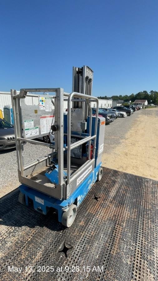 2019 GENIE GR-20