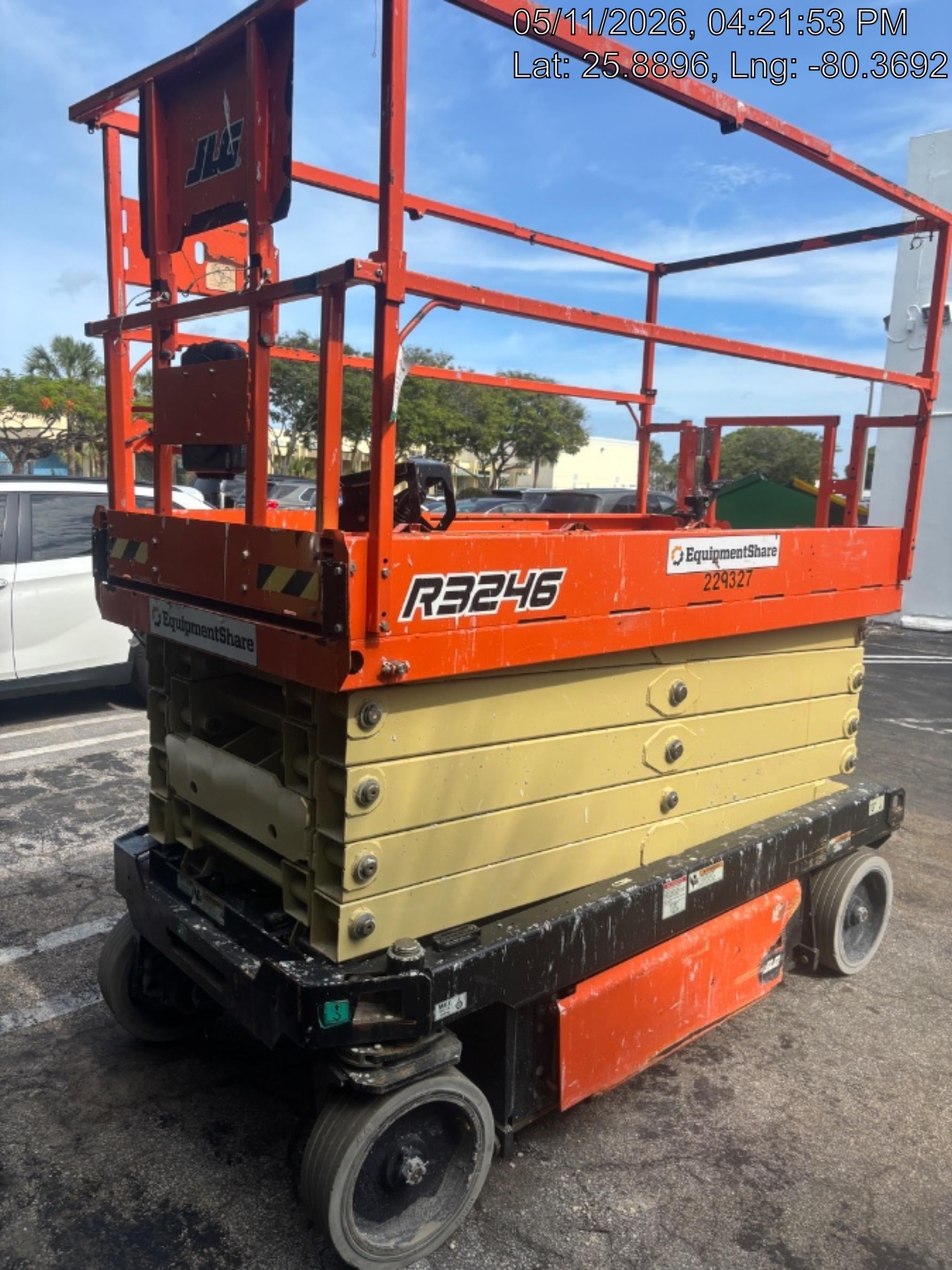 2022 JLG R3246