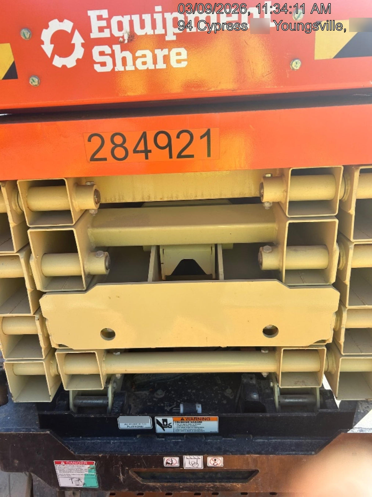 2022 JLG ES3246