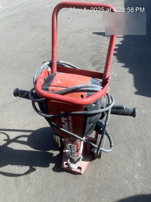 2020 HILTI TE 3000-AVR