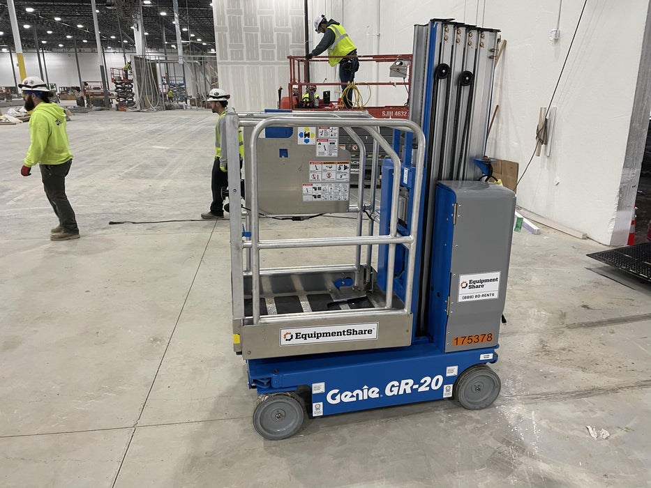 2021 GENIE GR-20