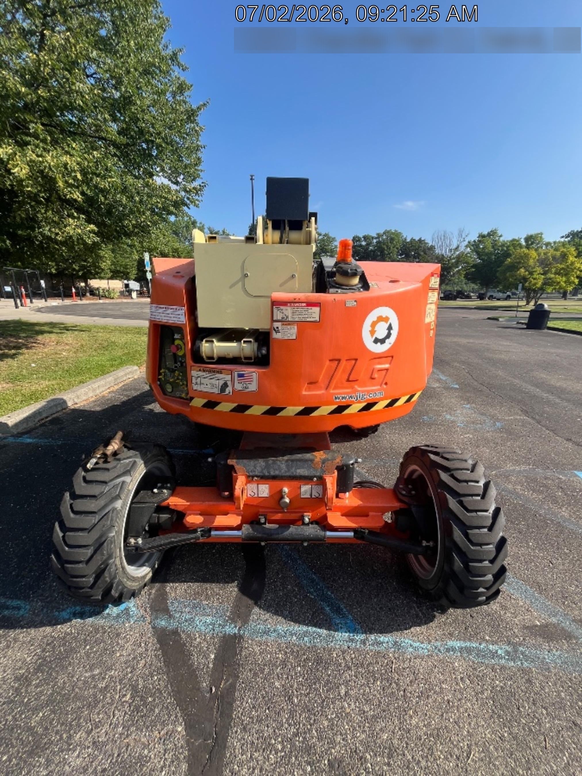 2021 JLG 340AJ