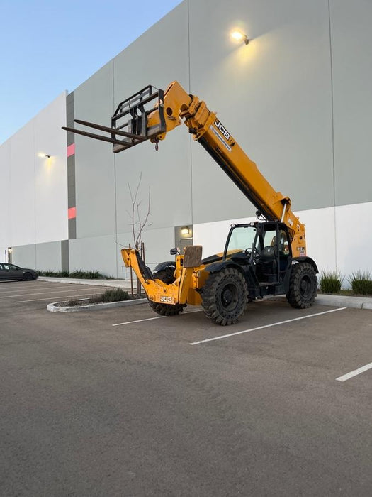 2019 JCB 512-56