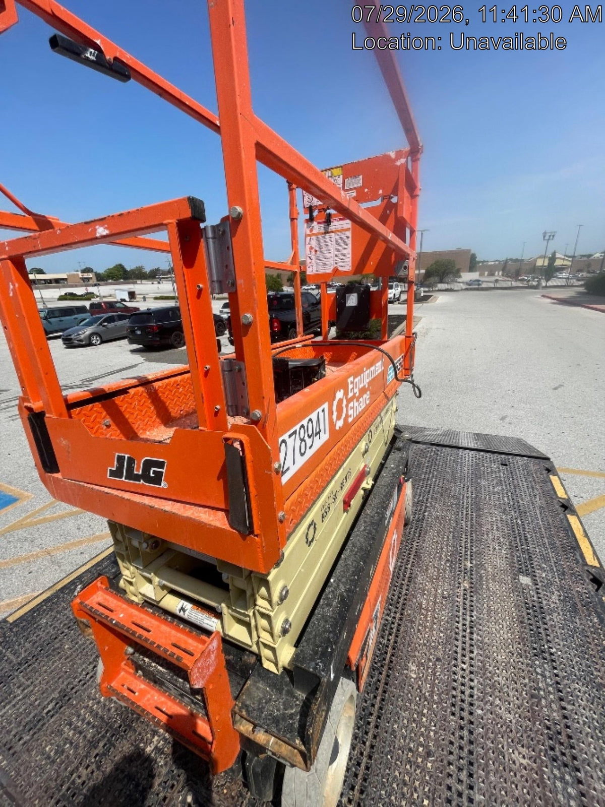 2022 JLG ES1932