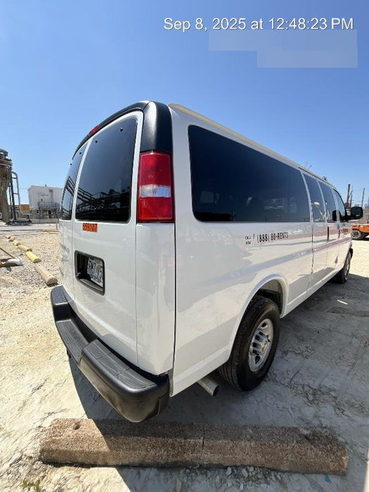 2025 CHEVROLET Express Van - Rental