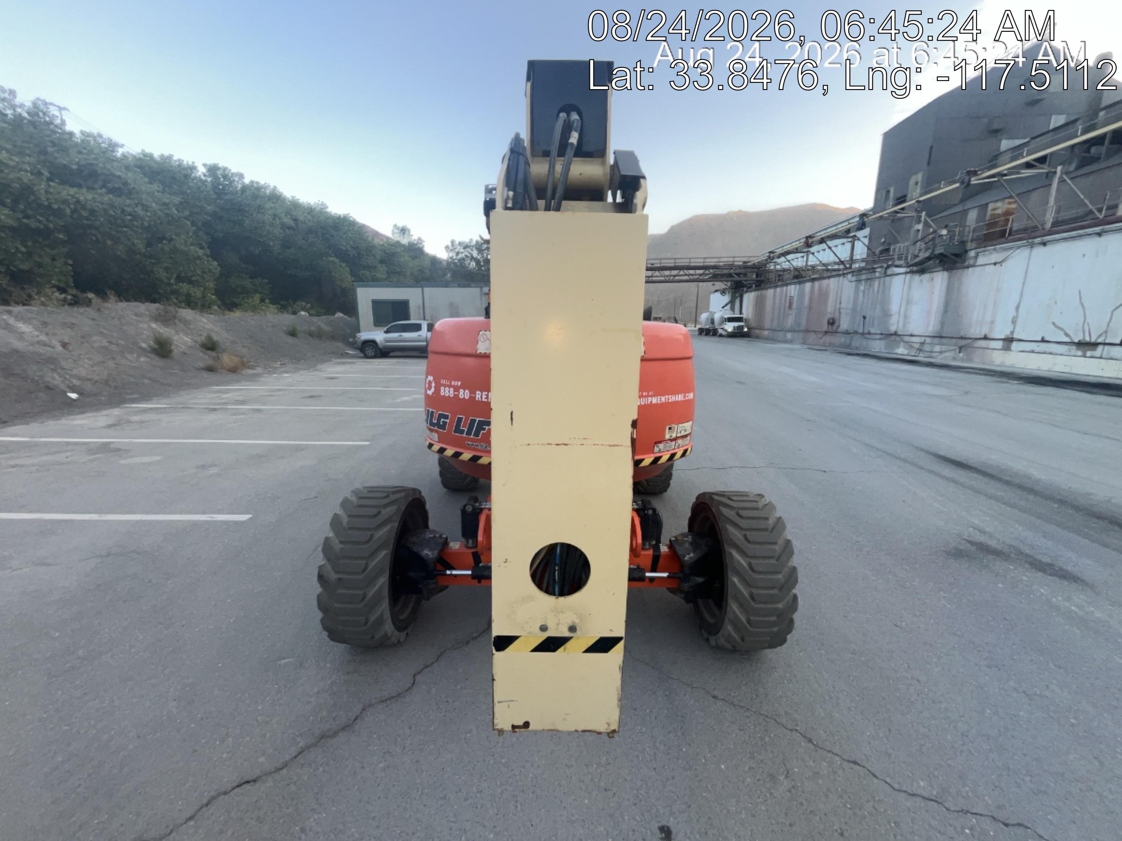 2023 JLG 600AJ
