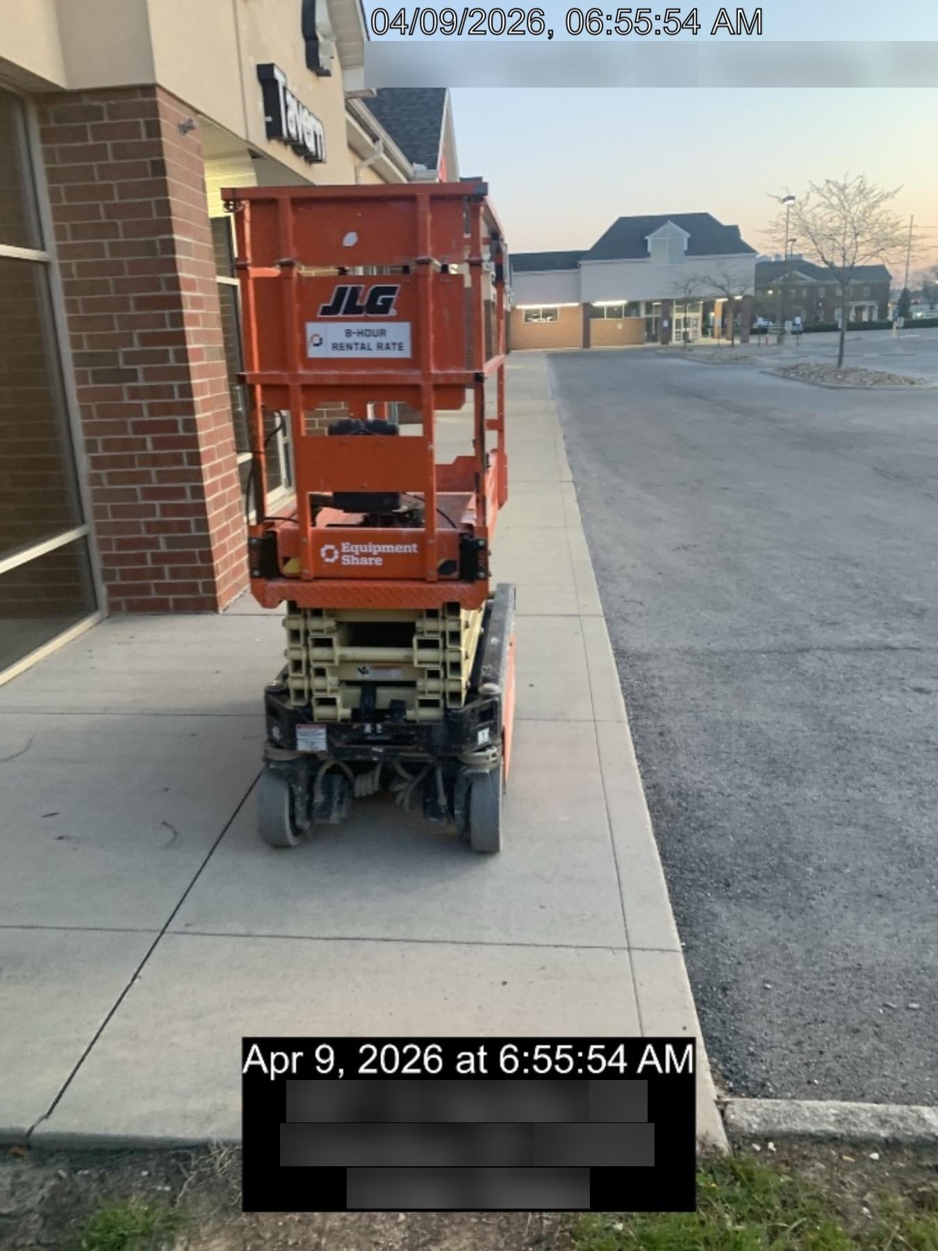 2022 JLG ES1932
