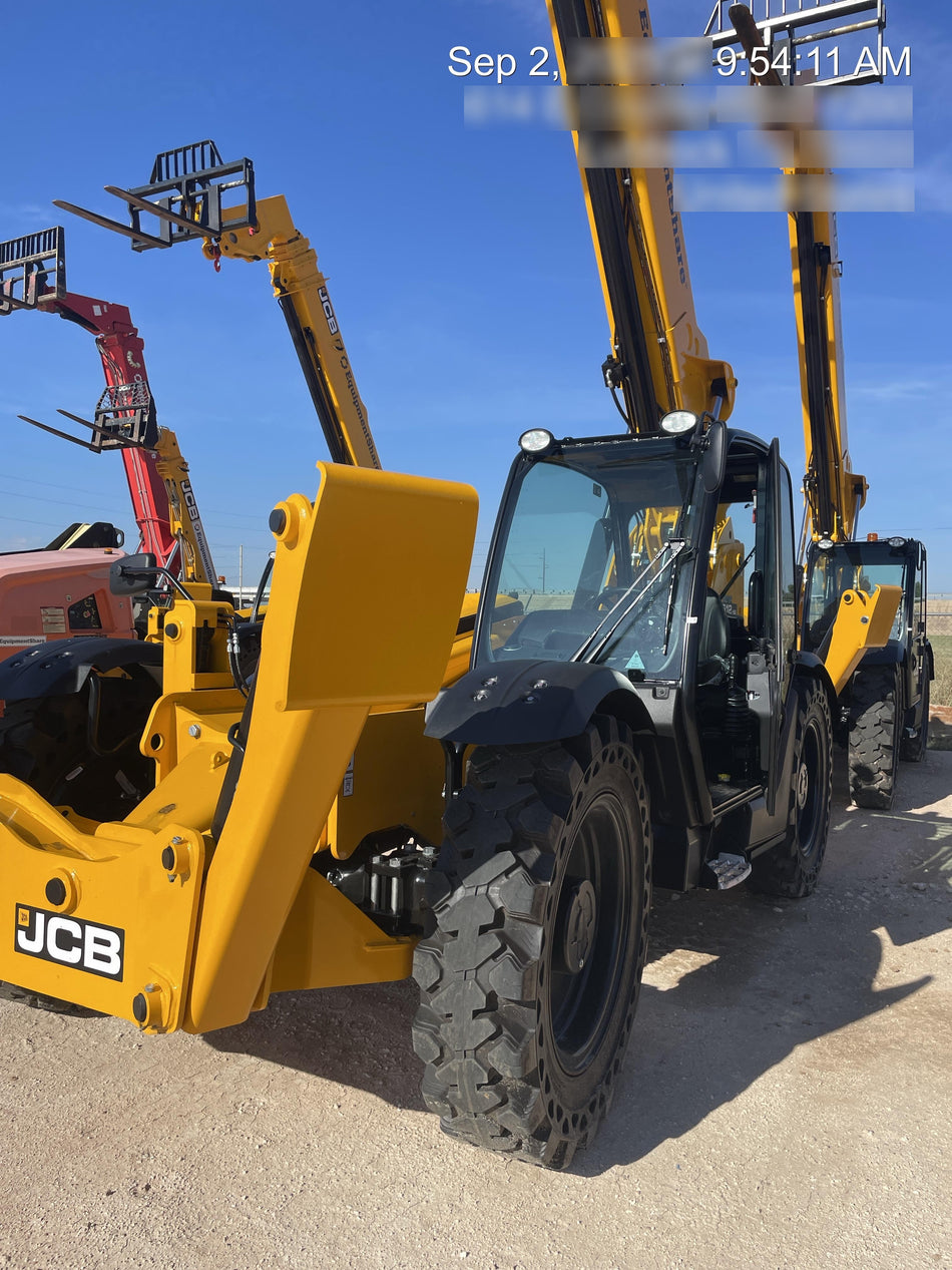 2025 JCB 512-56