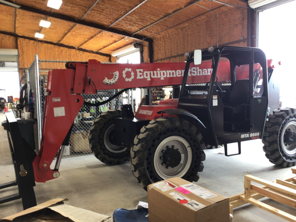 2021 MANITOU MTA8044
