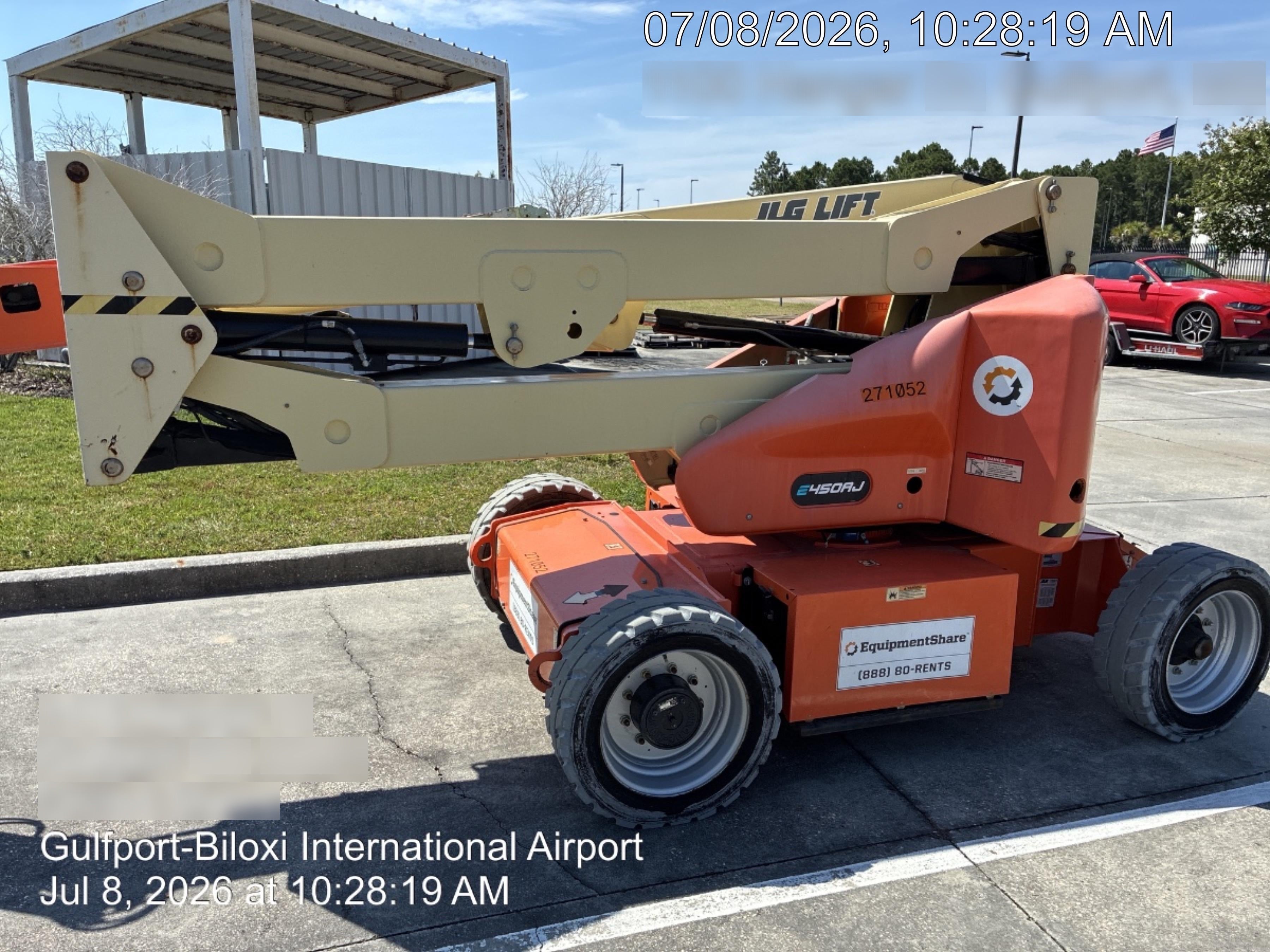 2022 JLG E450AJ