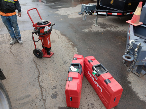 2020 HILTI TE 1000-AVR
