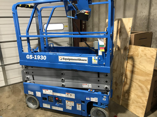 2019 Genie GS-1930 Fixed rails with chain Entry