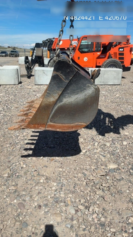 2023 SOLESBEE 36" Bucket, Tooth - Solesbee