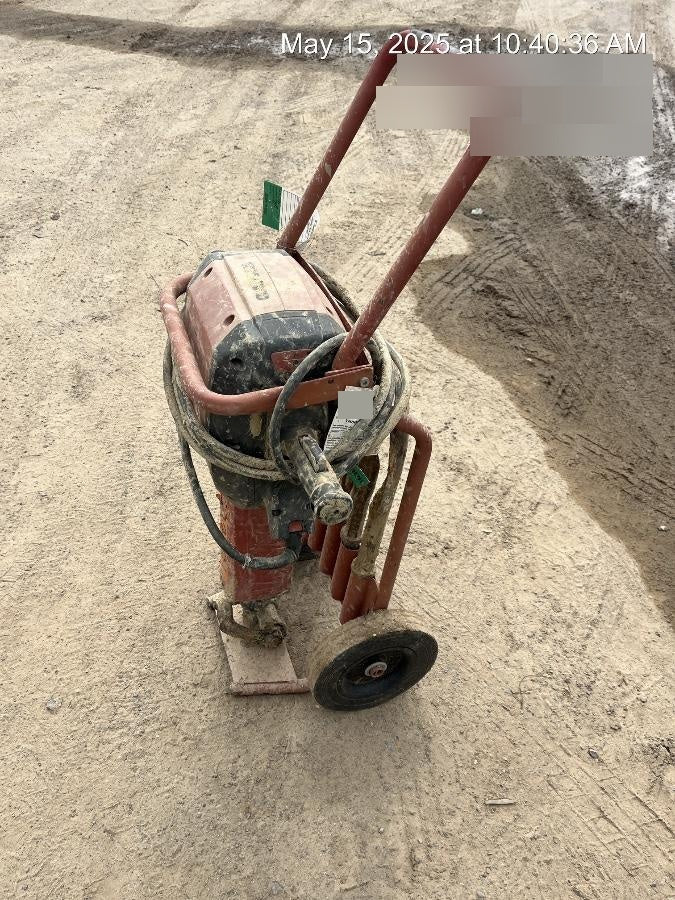 2020 HILTI TE 3000-AVR