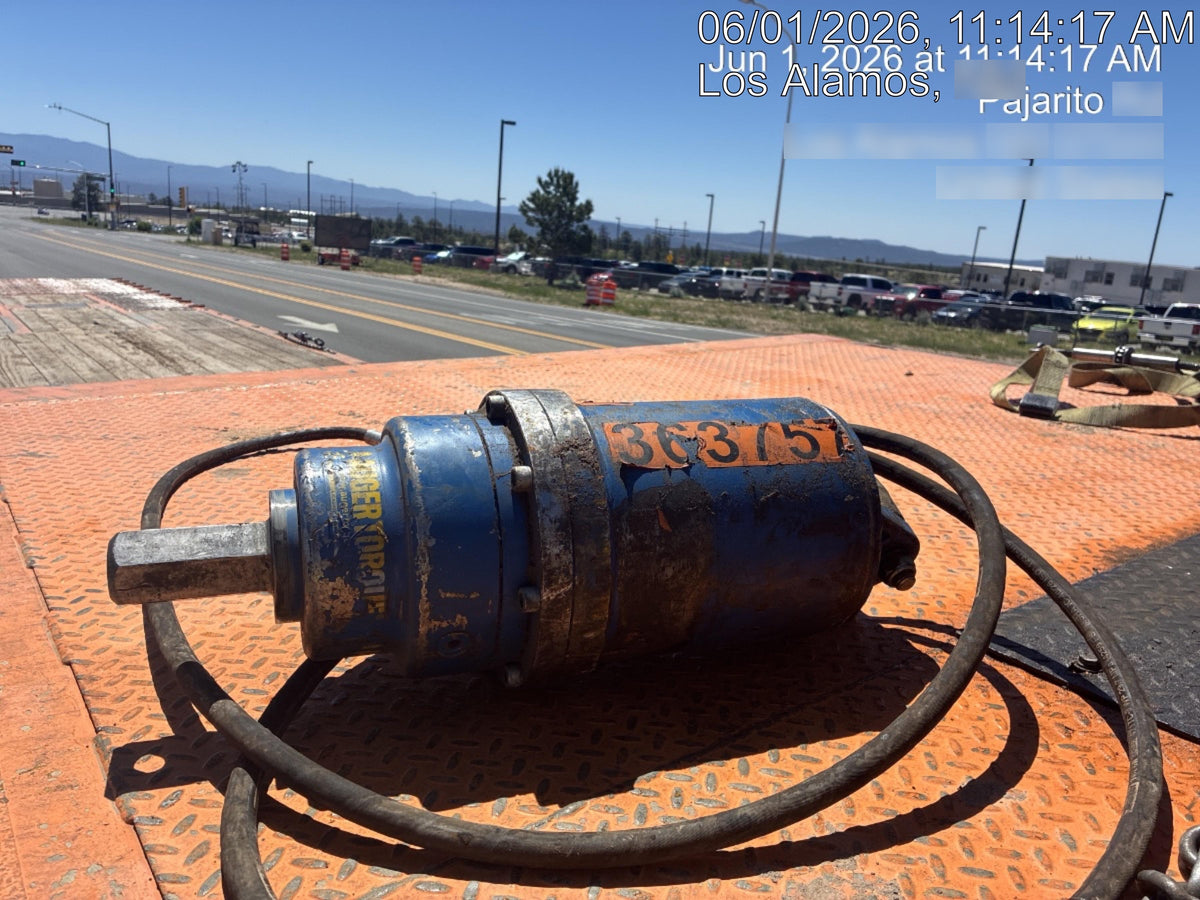 2023 AUGER TORQUE 3300-30
