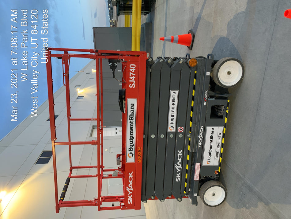 2021 SKYJACK SJ4740