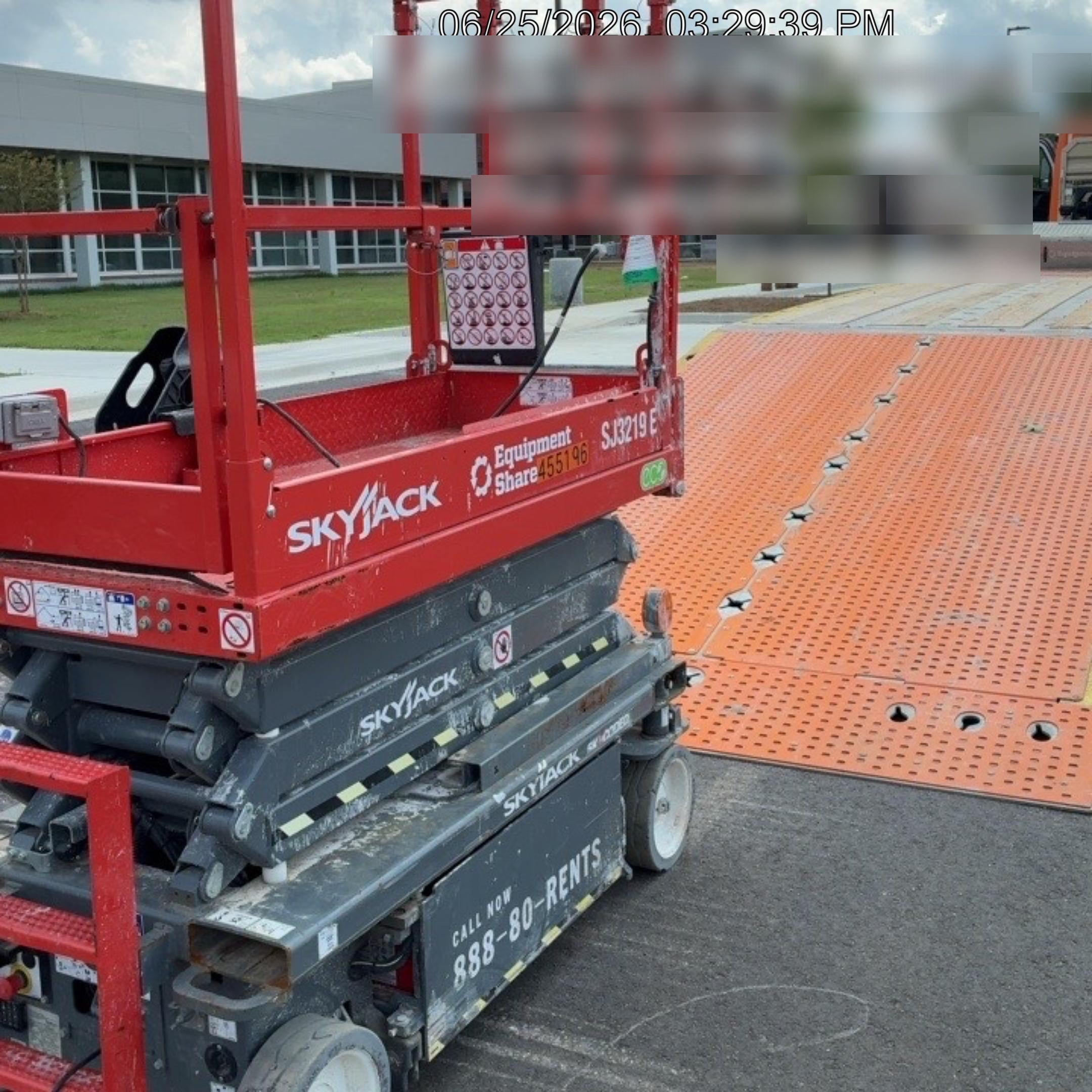2024 Skyjack SJ3219 Electric Drive, Sld NM Tires, DBcns, RFRails, Power to Platform, T3 + Access Control