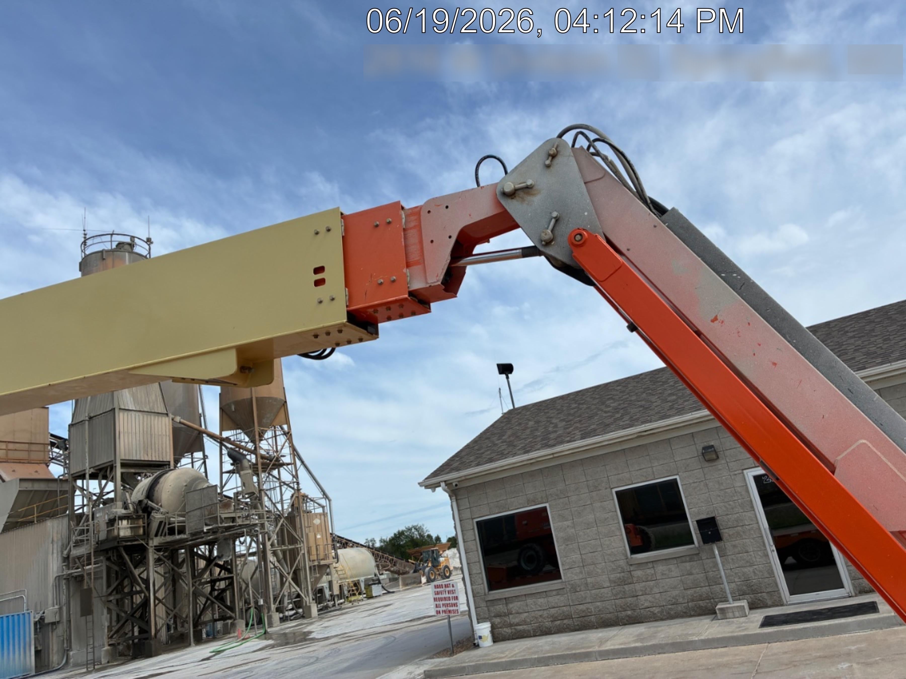 2019 JLG 860SJ