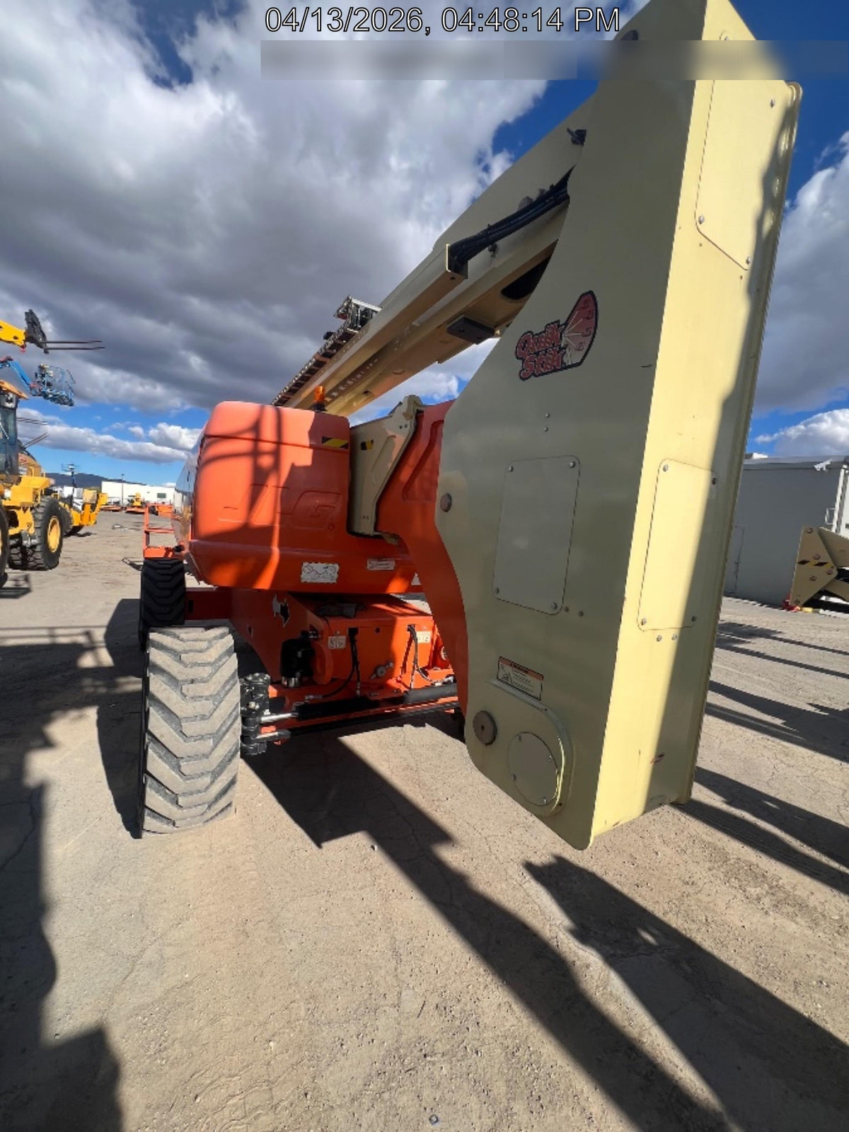 2020 JLG 800AJ