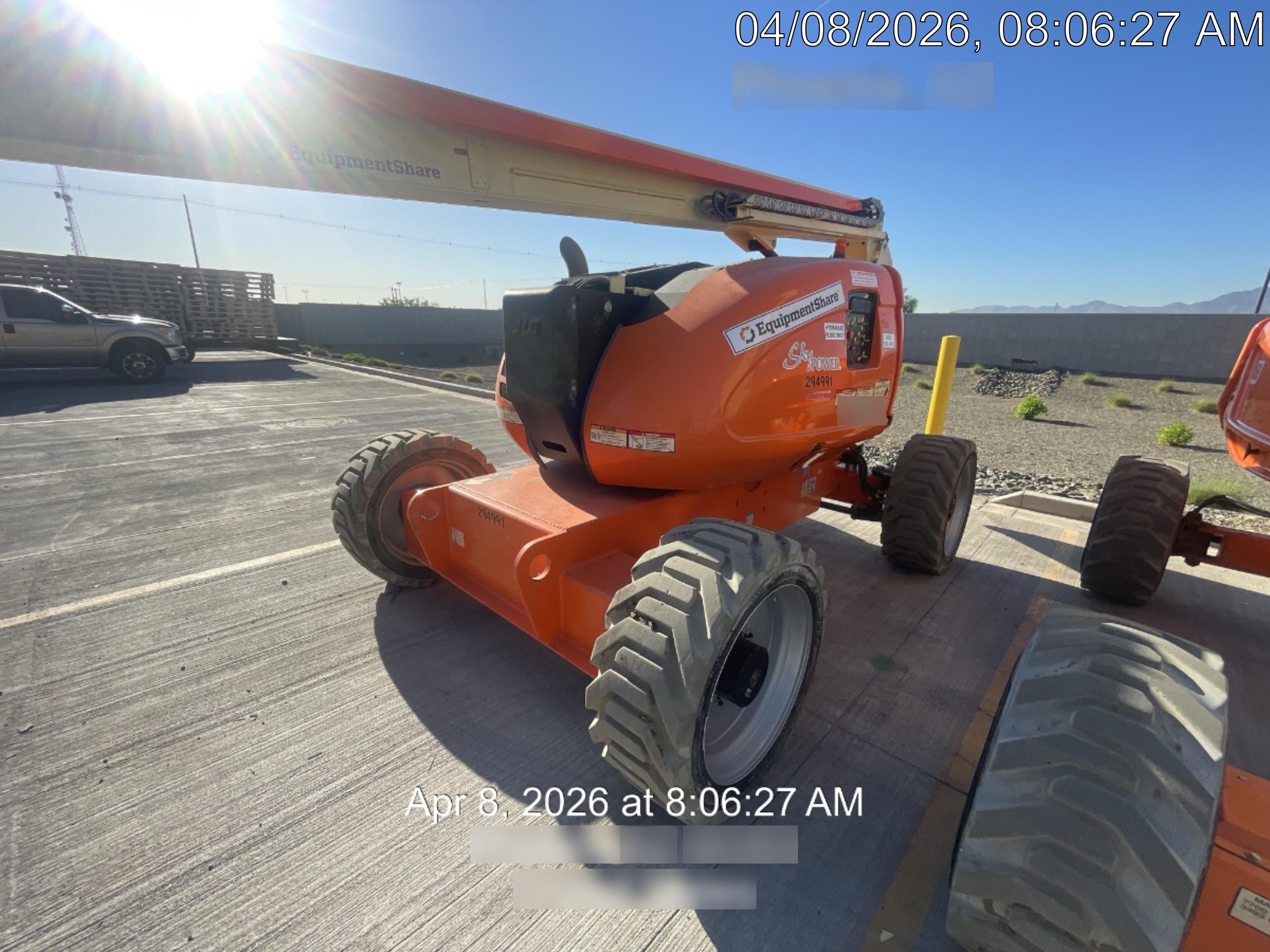 2023 JLG 600AJ