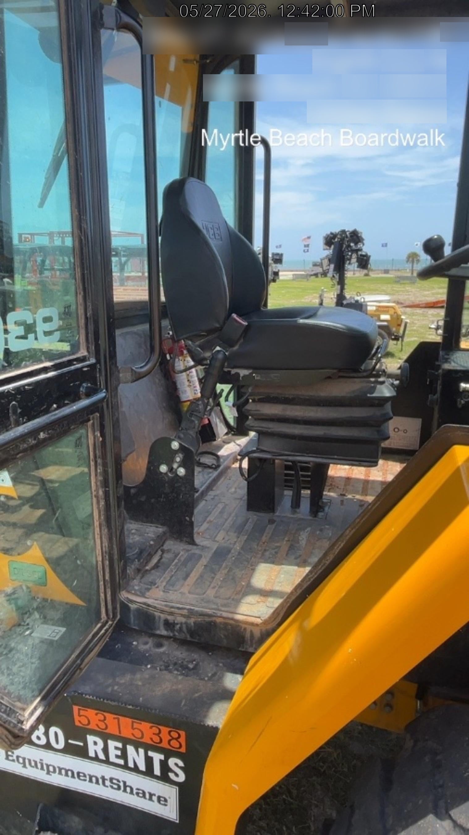 2025 JCB 930-4