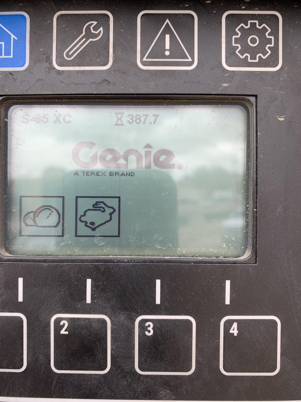 2022 GENIE S-85 XC