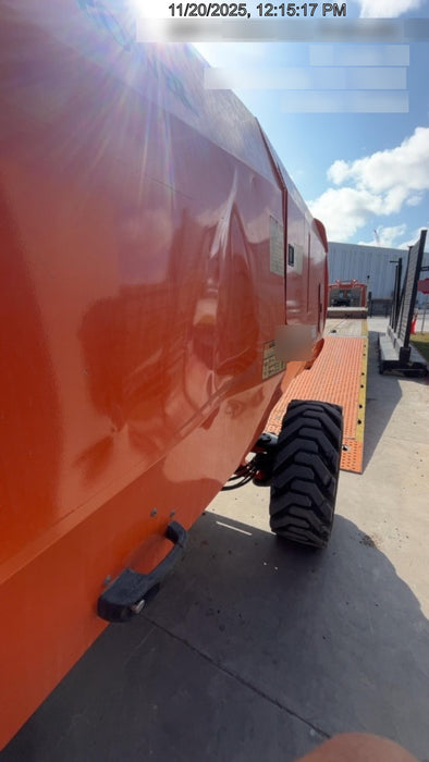 2019 JLG 860SJ