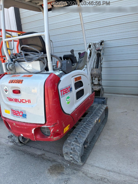 2023 TAKEUCHI TB20e