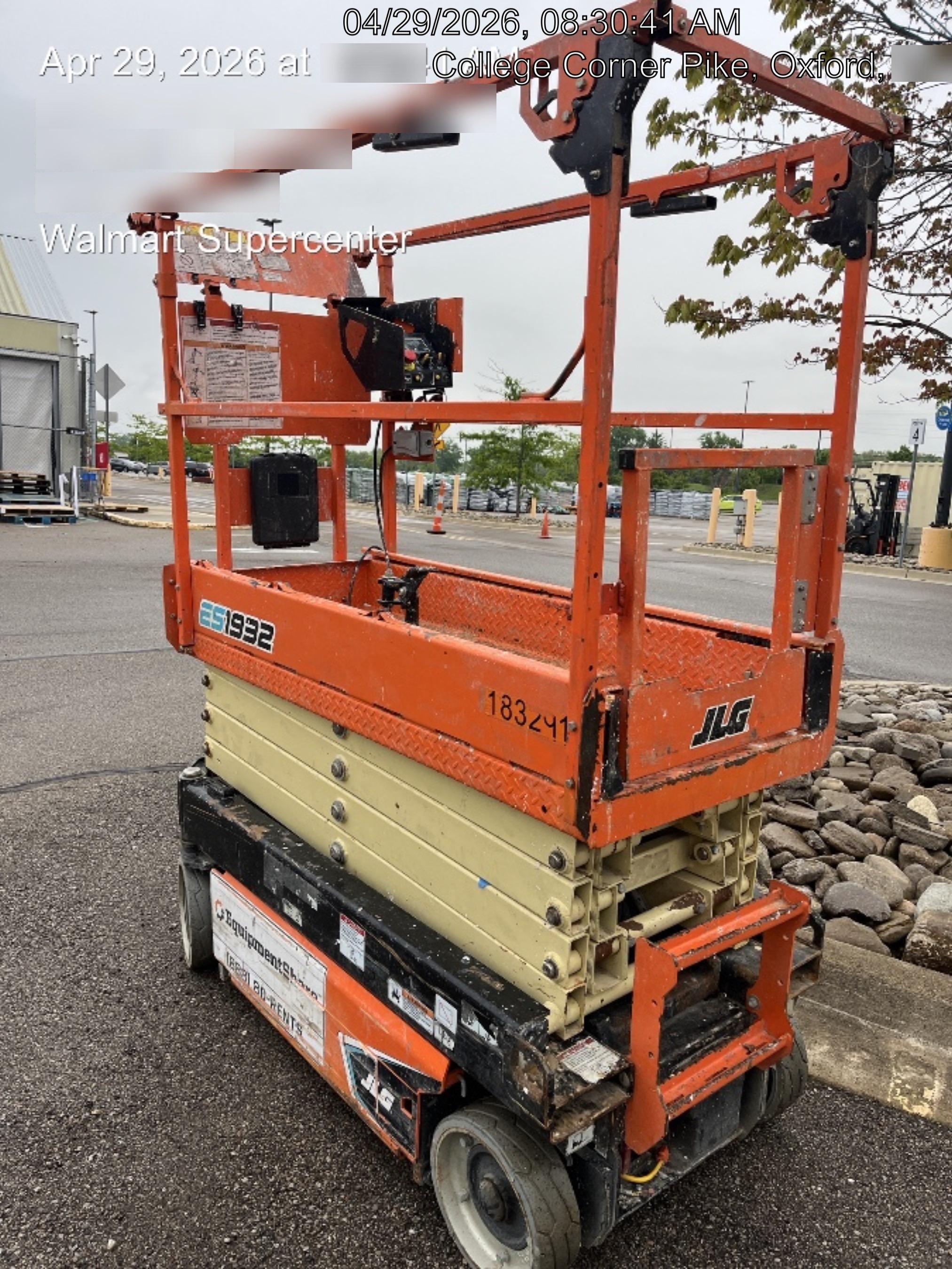 2021 JLG ES1932