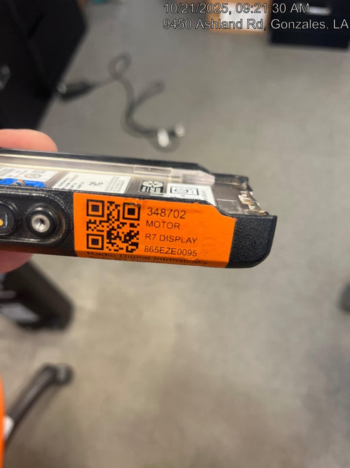 2023 MOTOROLA R7 DISPLAY