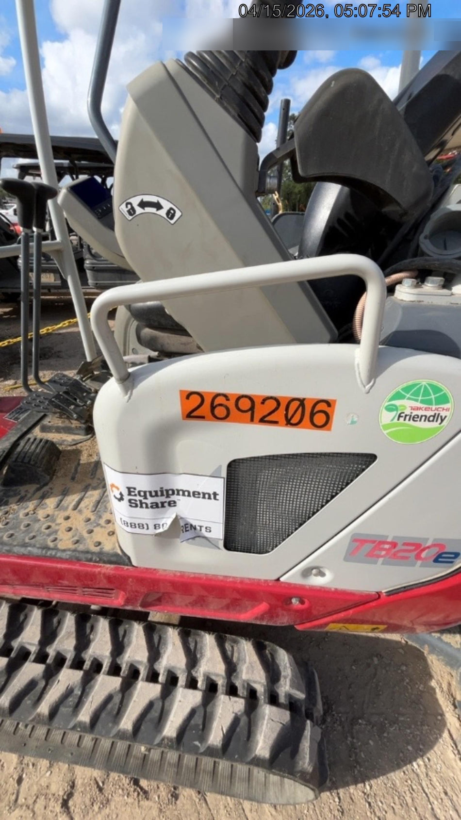 2022 TAKEUCHI TB20e