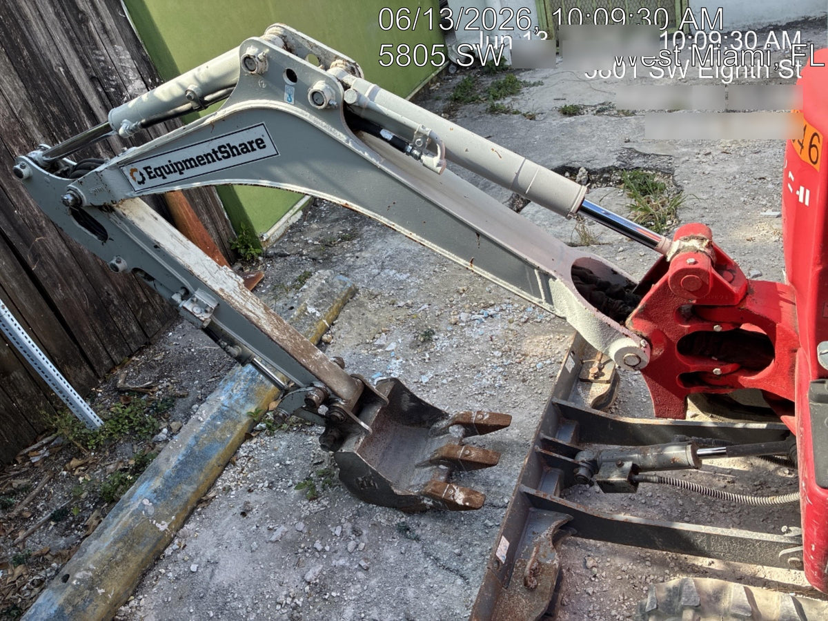 2022 TAKEUCHI TB210R