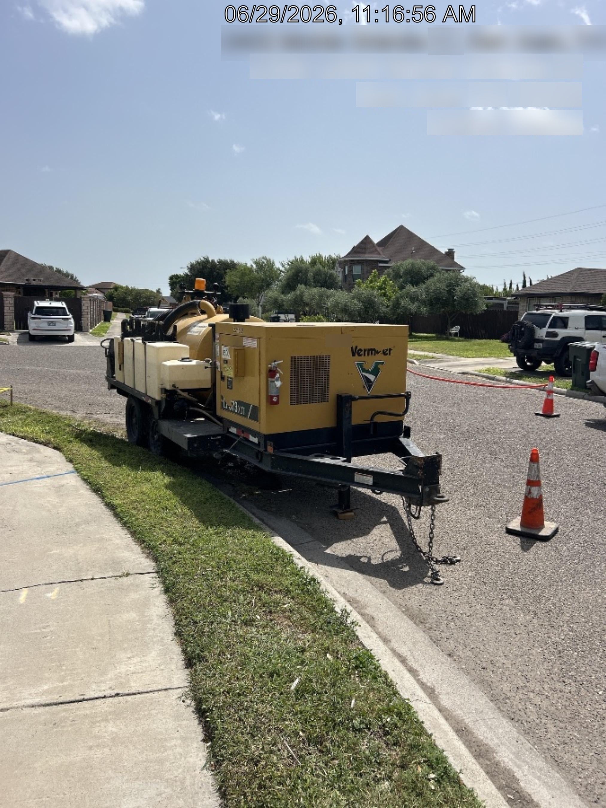 2022 VAC-TRON LP573XDT